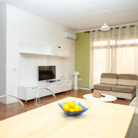 Cozy Apartment In The Heart Of Tirana ! Dış mekan fotoğraf