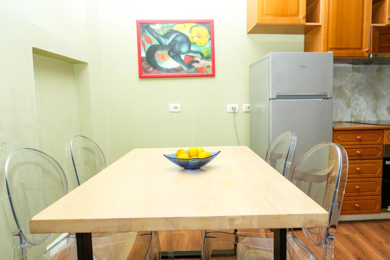 Cozy Apartment In The Heart Of Tirana ! Dış mekan fotoğraf