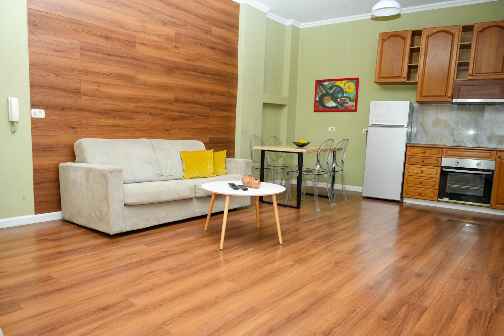 Cozy Apartment In The Heart Of Tirana ! Dış mekan fotoğraf